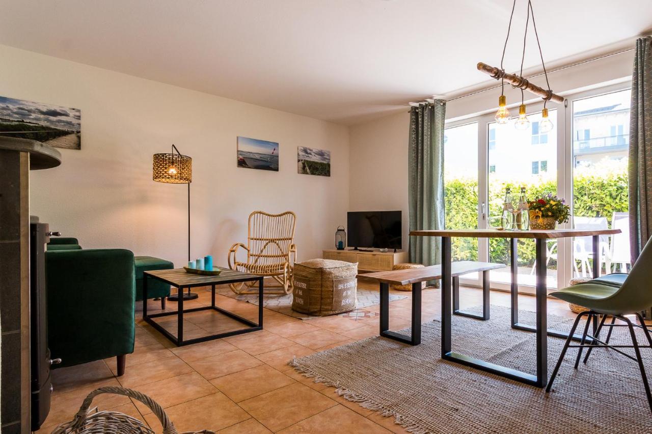 Haus Ostseenixe 02 วุสโทรว์ ภายนอก รูปภาพ